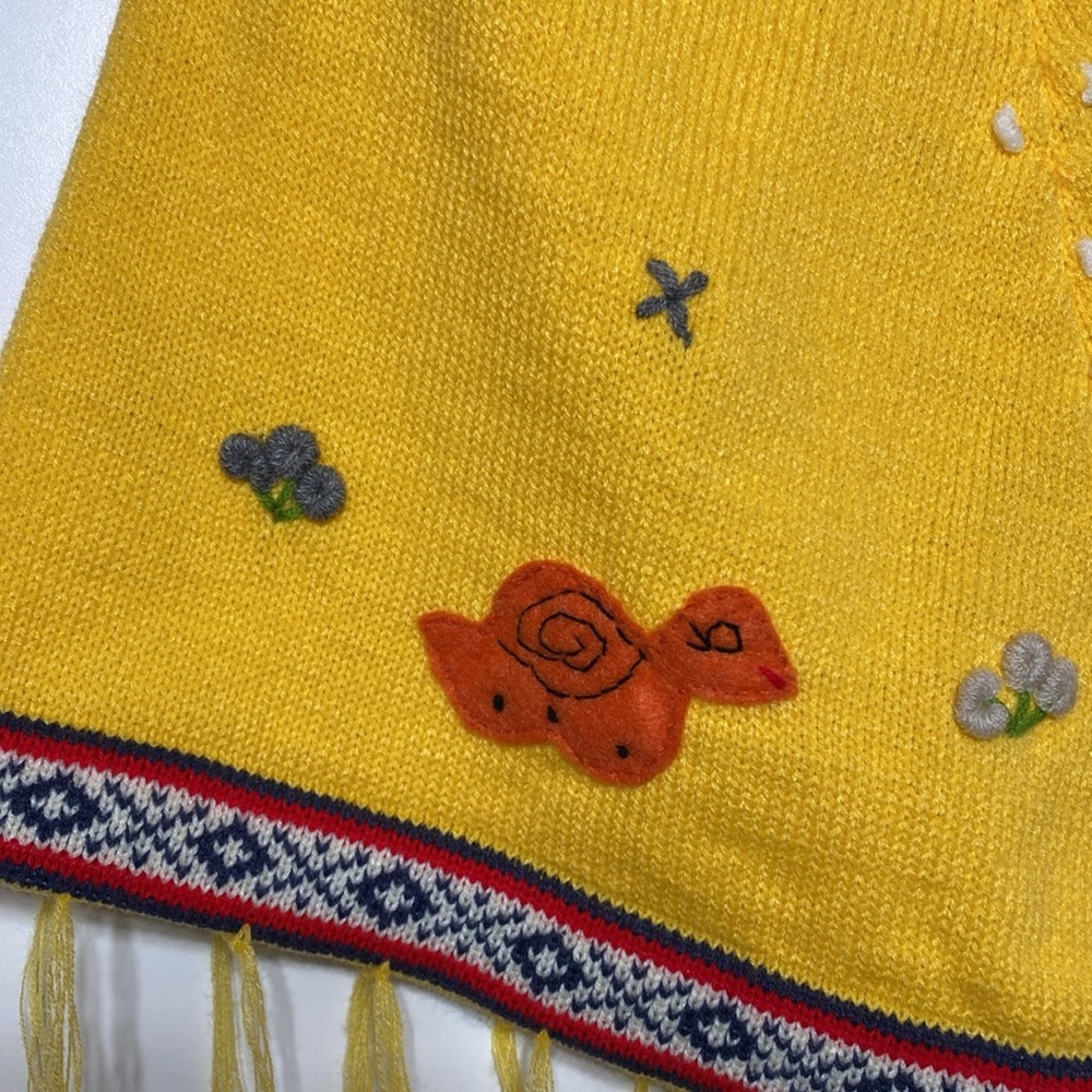 Kids Pullover Artisan Handmade Poncho with Hood - Picture 9 of 16